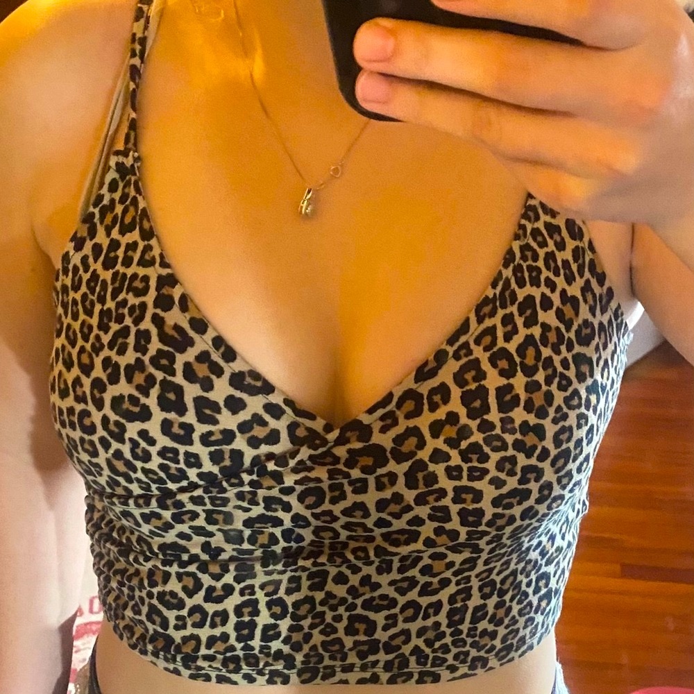 H&M Cheetah Print Cropped Tank Top